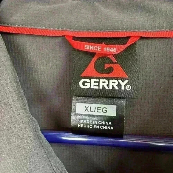 EUC Men's Gray Gerrys Woven Button Down Short Sleeve Shirt Size XL - Picture 3 of 5